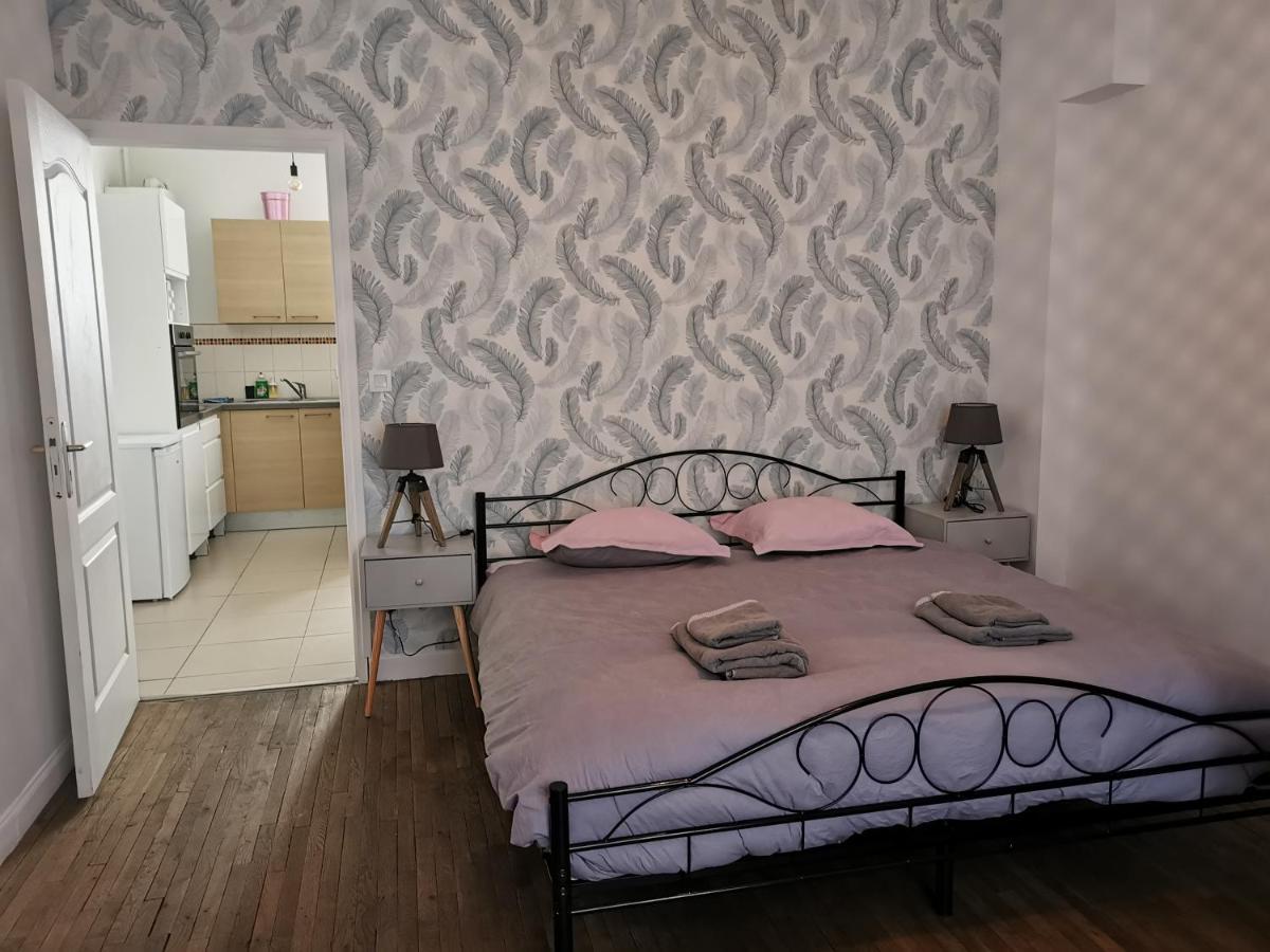 Chez Aimee Apartment Reims Bagian luar foto